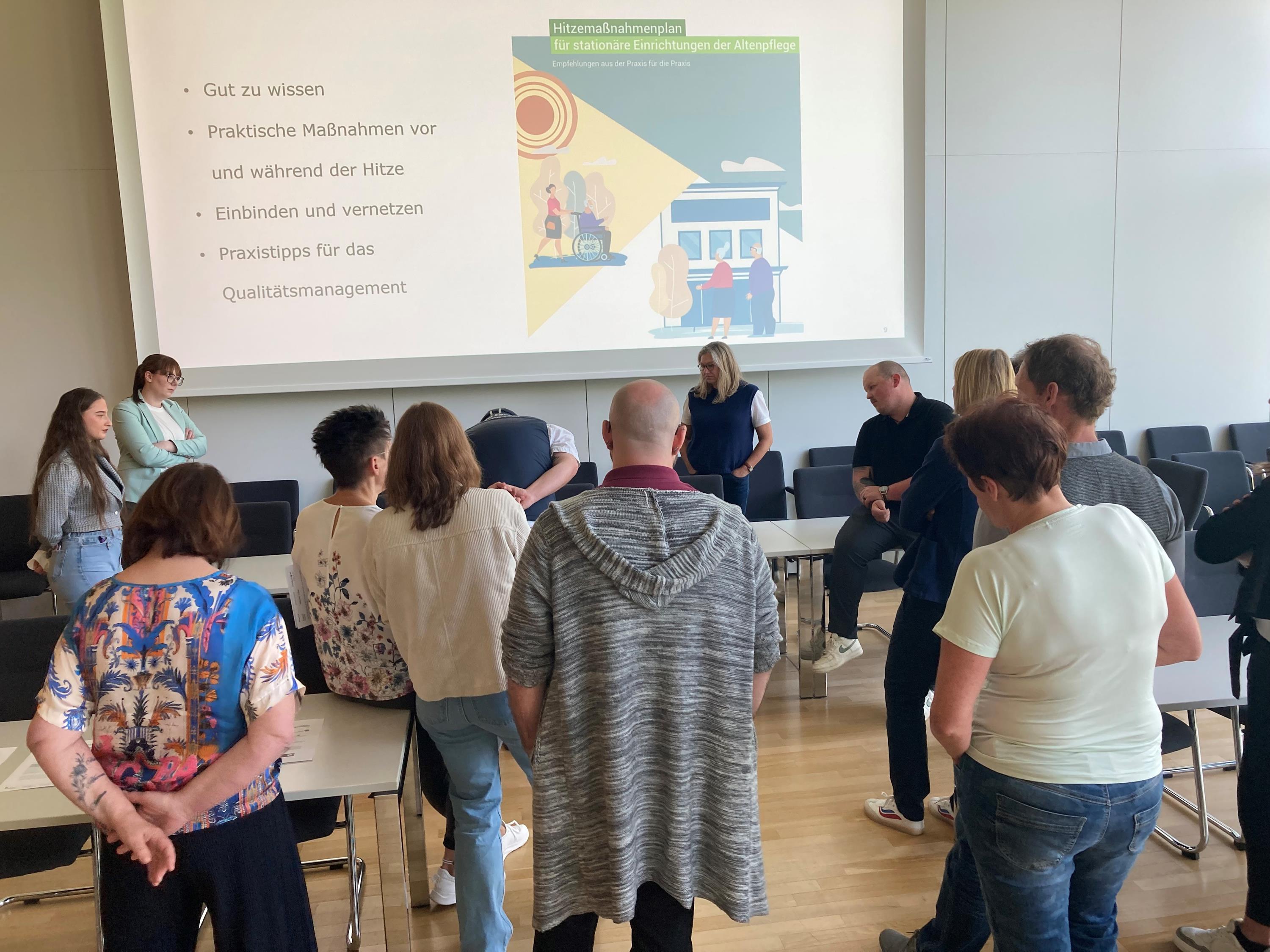 Hitzeschutz in der Pflege Workshop zum Hitzeschutz in der Pflege