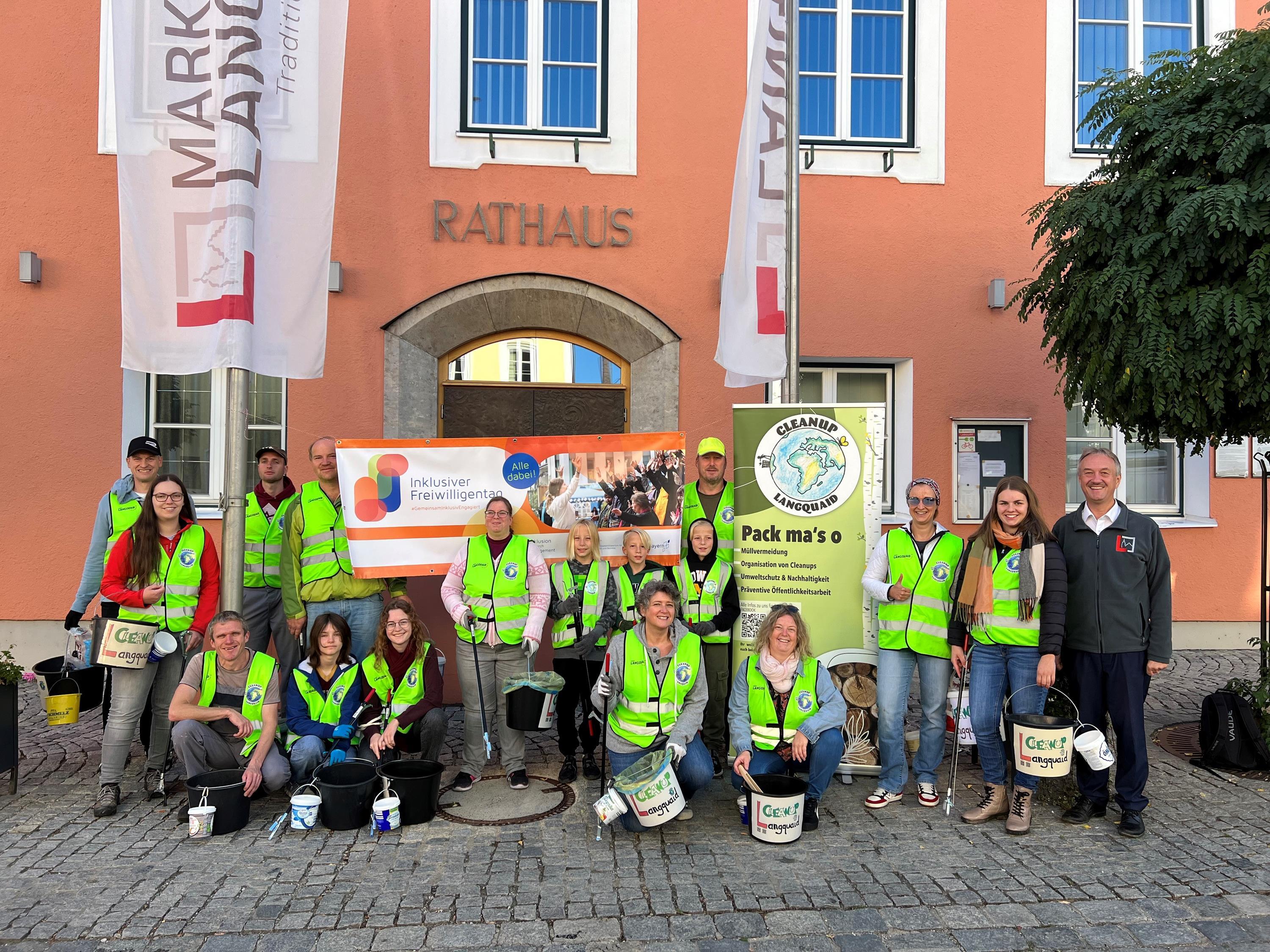 Die Teilnehmer des Inklusiven Cleanups