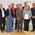 Gruppenfoto mit Anerkennungsurkunden