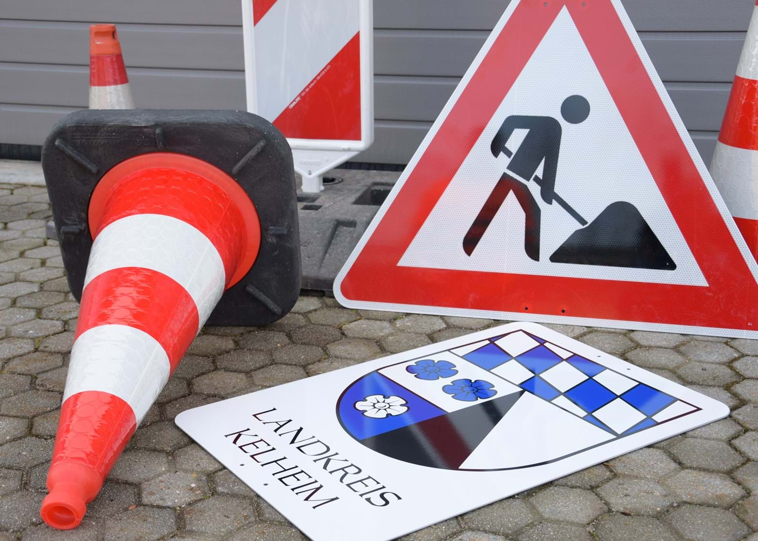 Staatliches Bauamt Landshut baut ab 30. Mai die St 2233 bei Painten aus